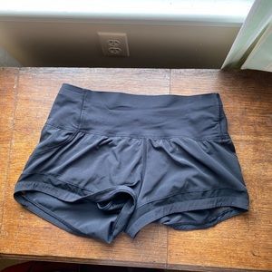 Size 4 lulu lemon mesh shorts